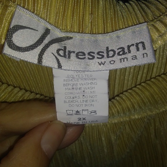 Dressbarn- top - Picture 4 of 4